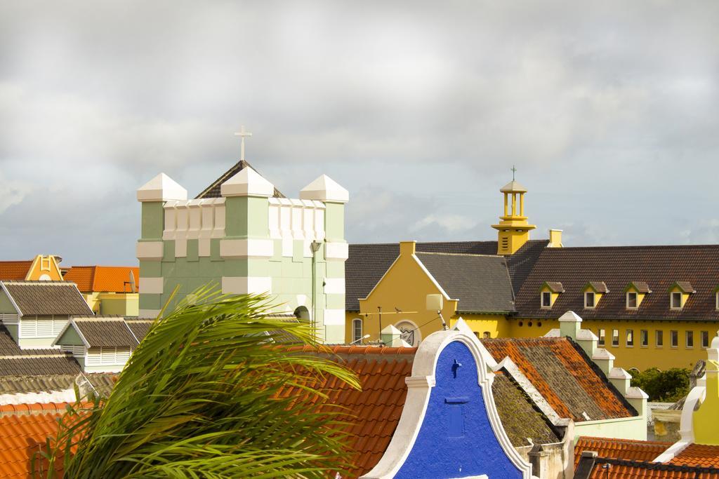Curacao Suites Hotel Willemstad Exterior photo