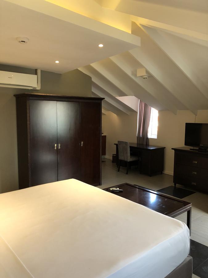 Curacao Suites Hotel Willemstad Exterior photo